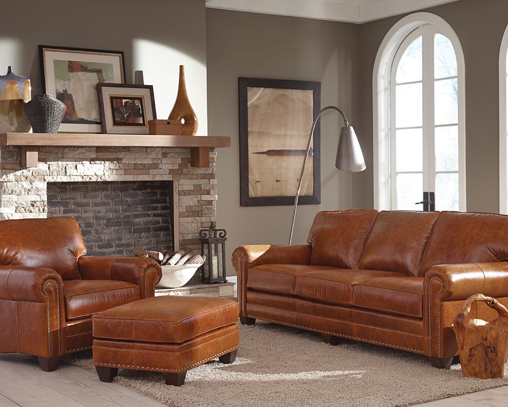 #235 Leather Sofa Group