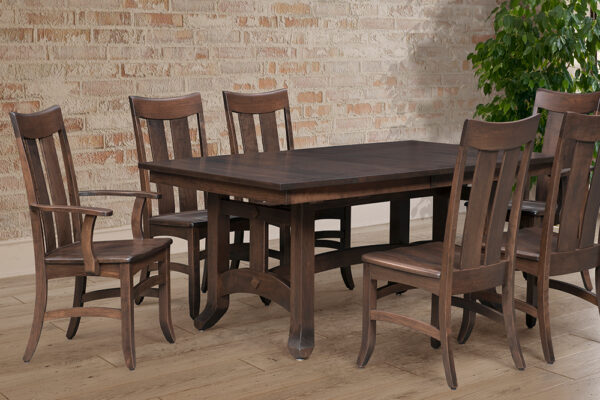 Trailway BiltRight Table Set