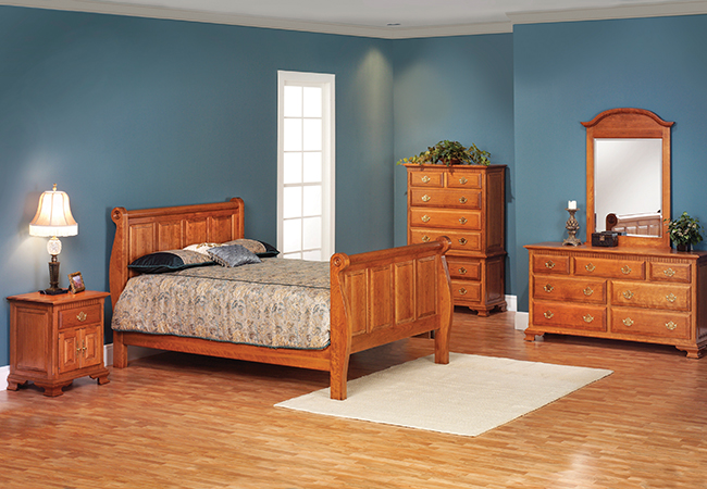 Victorias Tradition Bedroom Set Collection.